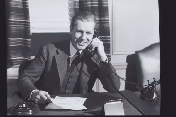 The Greatest Salesman In The World Summary (The 10 Scrolls)