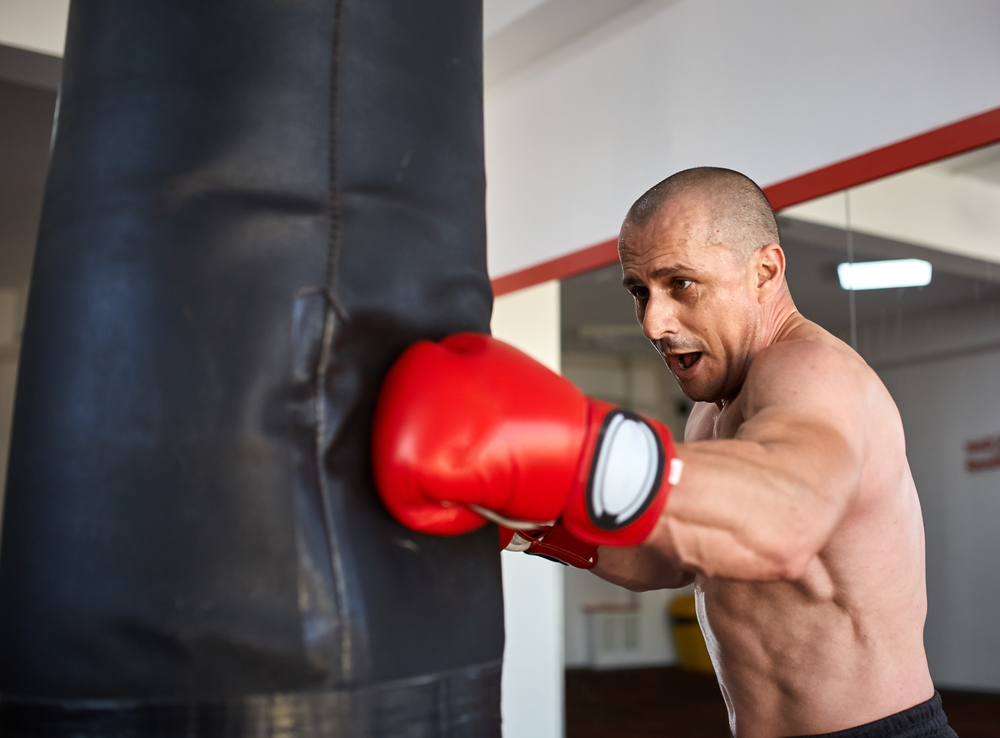 How To Throw A Left Hook Correctly