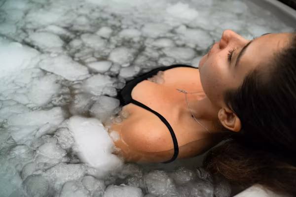 Ice Bath Benefits: 7 Reasons Why You Need To Incorporate Ice Baths Into Your Recovery Routine