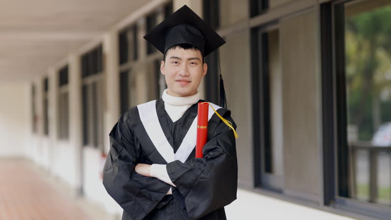 Xuebaotou Unmasked: What It Really Means to Be an Academic Star in China